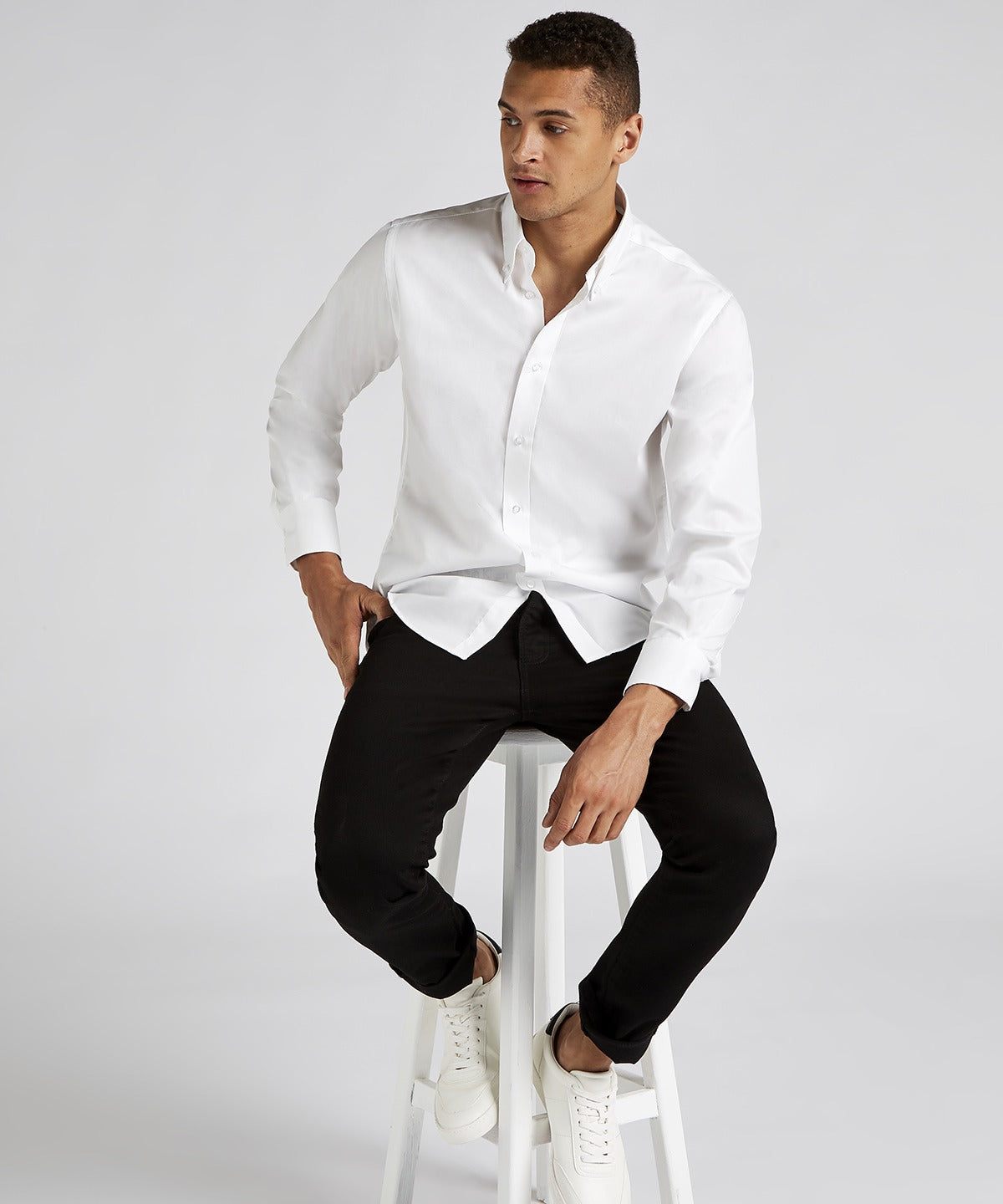 KK188 - Premium Oxford shirt long-sleeved (Tailored Fit)