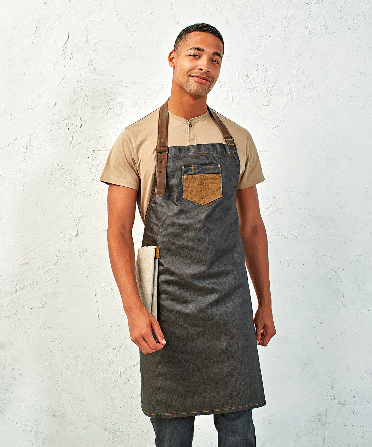 PR136 - Division waxed-look denim bib apron with faux leather